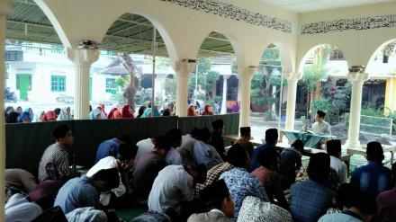 Majelis Taklim Ahad Pagi Al-Furqon Bongoskenti